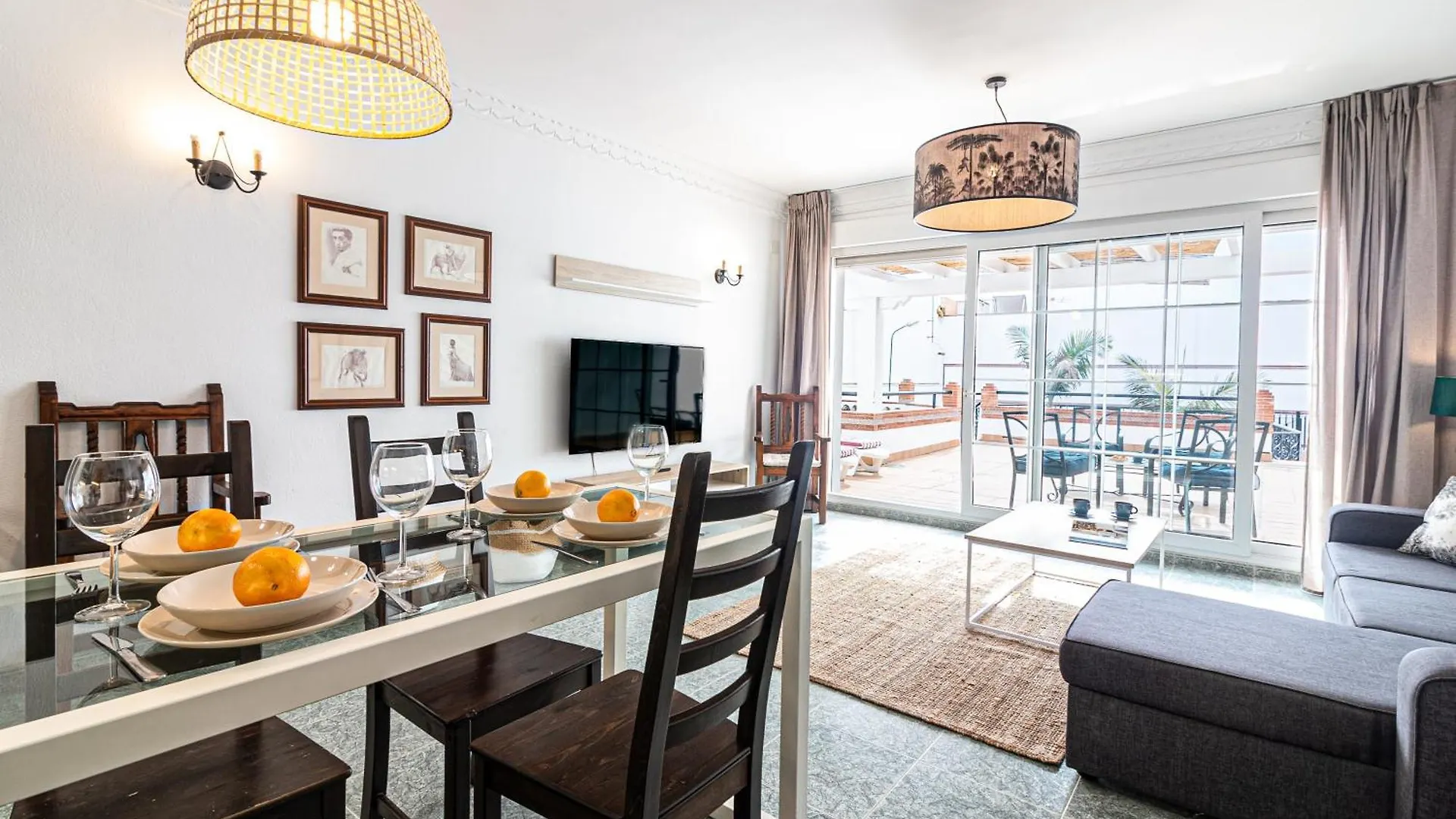 Apartamento El Patio De La Luna Freshapartments Málaga España