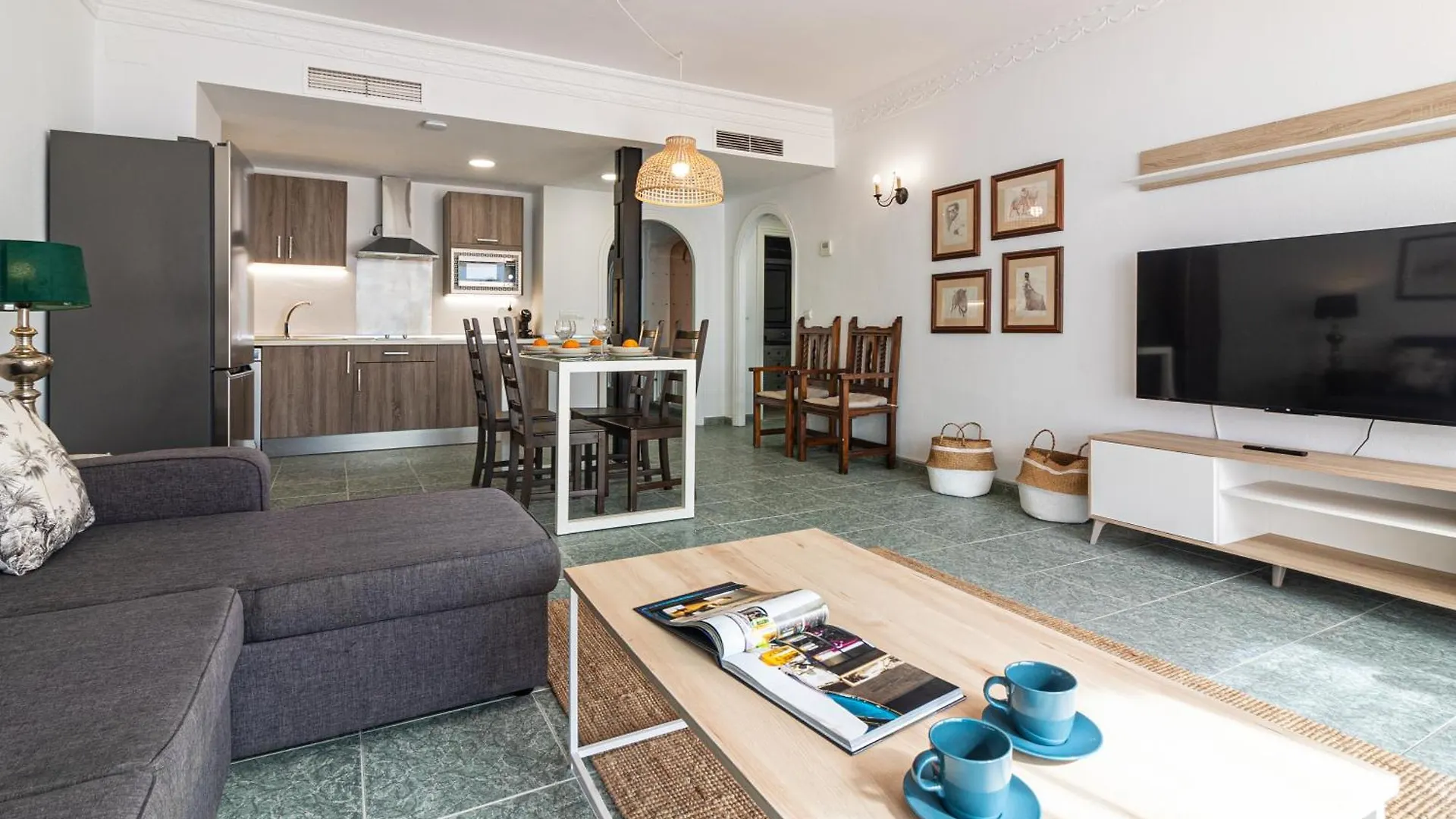 Apartamento El Patio De La Luna Freshapartments Málaga España