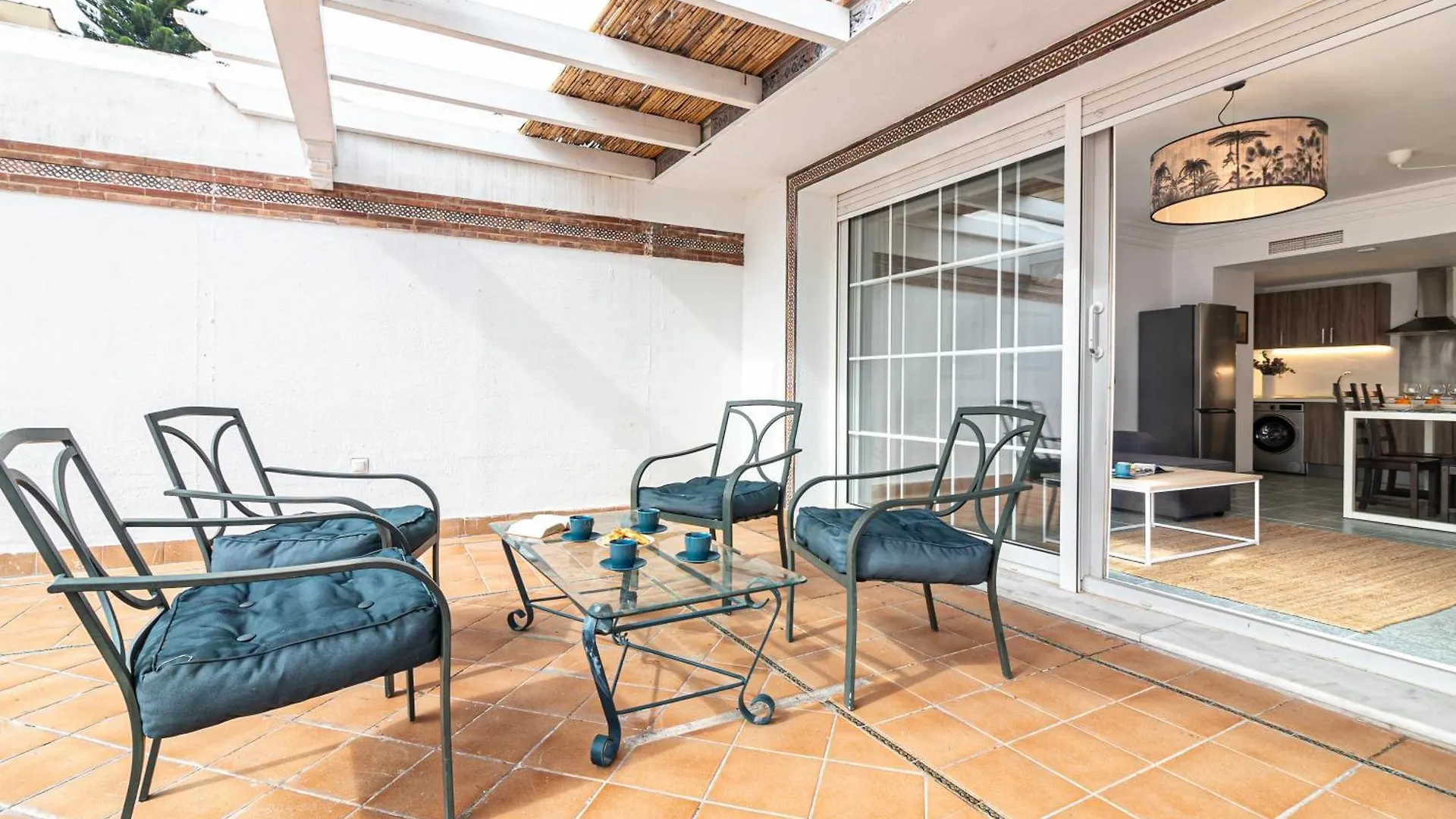 El Patio De La Luna Freshapartments Malaga